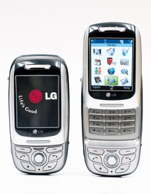 LG