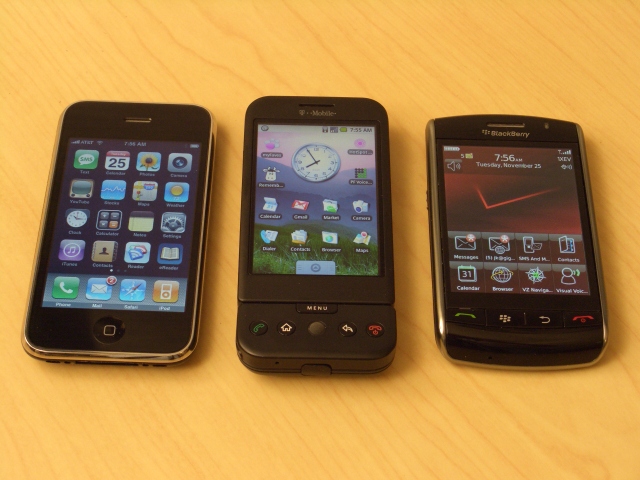 iPhone 3G vs T-Mobile G1 vs Blackberry Storm